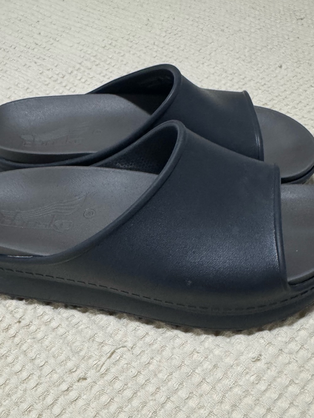 Dansko Devyn Slide - Picture 4 of 6
